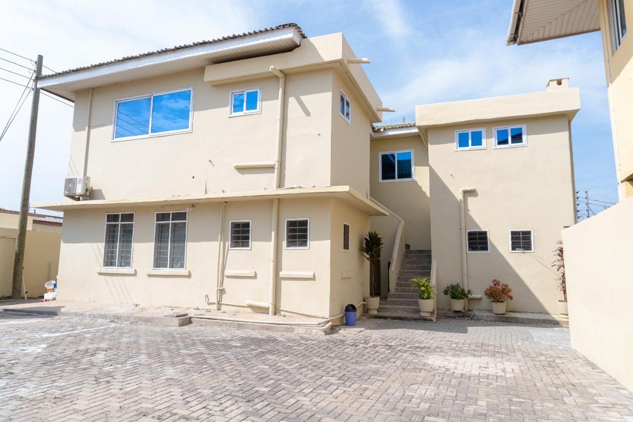 Brannic Lodge أكرا المظهر الخارجي الصورة