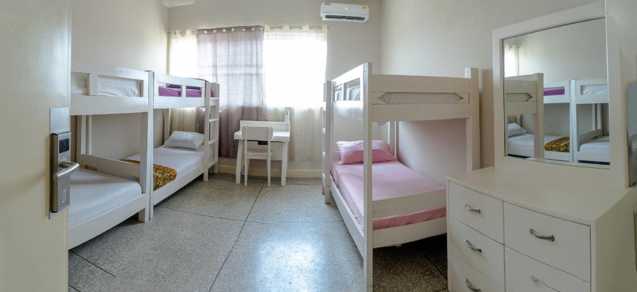 Brannic Lodge أكرا المظهر الخارجي الصورة